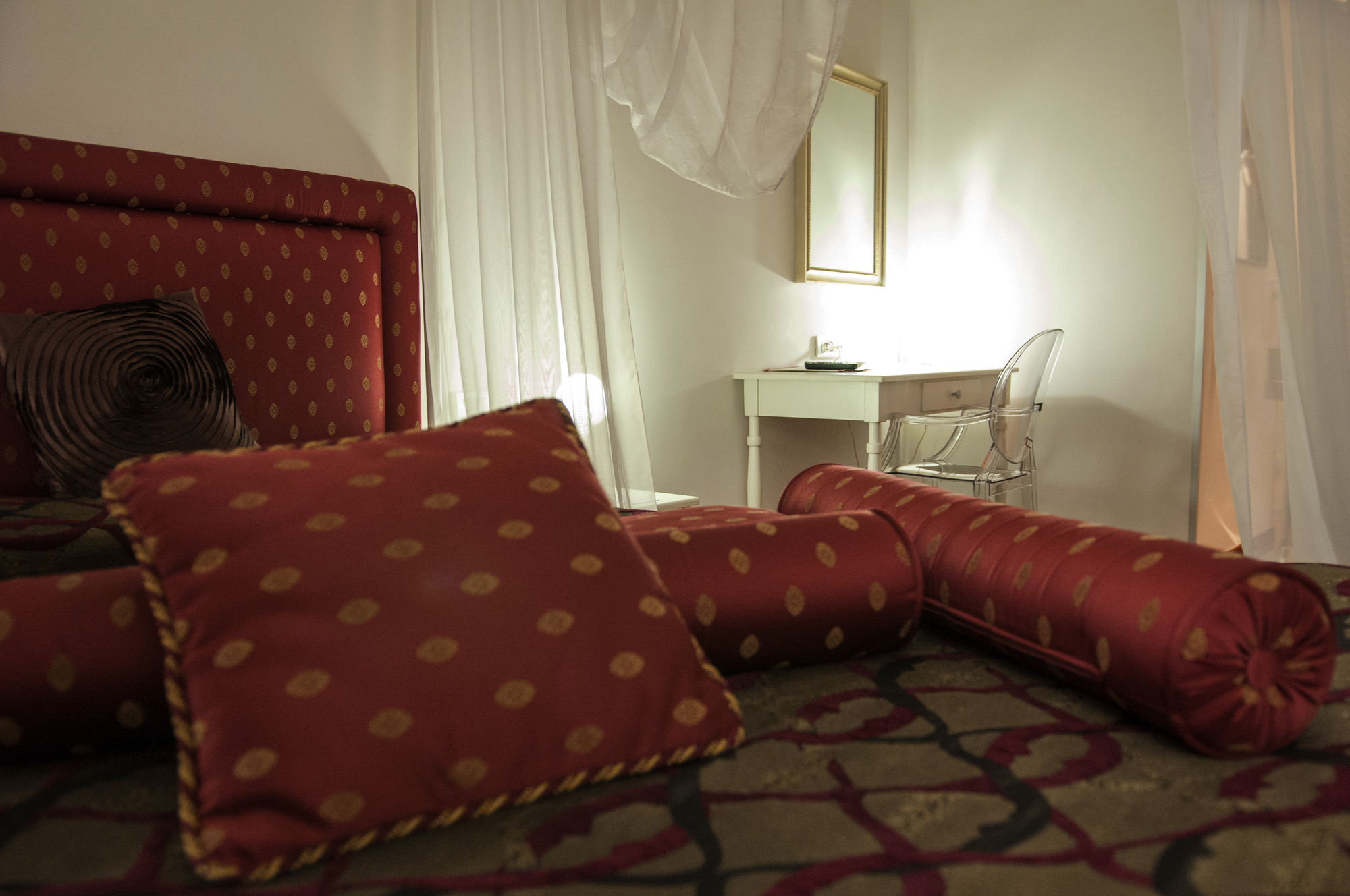 Фото La Chicca Palace Hotel