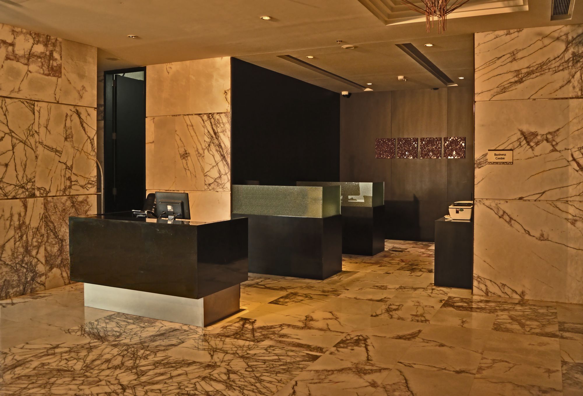 Фото Courtyard by Marriott Bilaspur