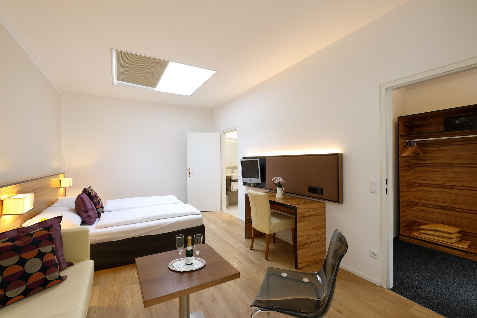 Фото Hotel Jedermann