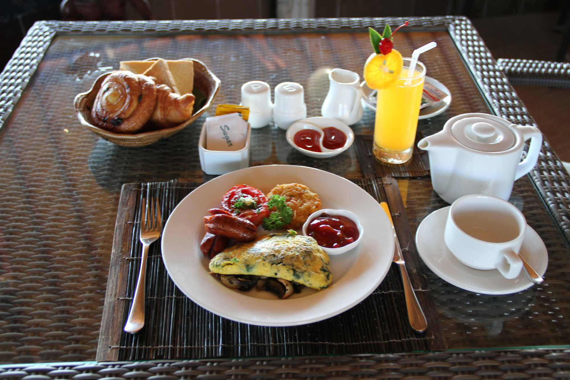 Фото Jimbaran Cliffs Private Pool Hotel & SPA