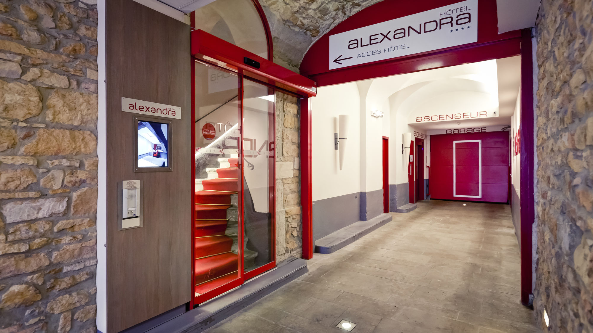 Фото Hotel Alexandra