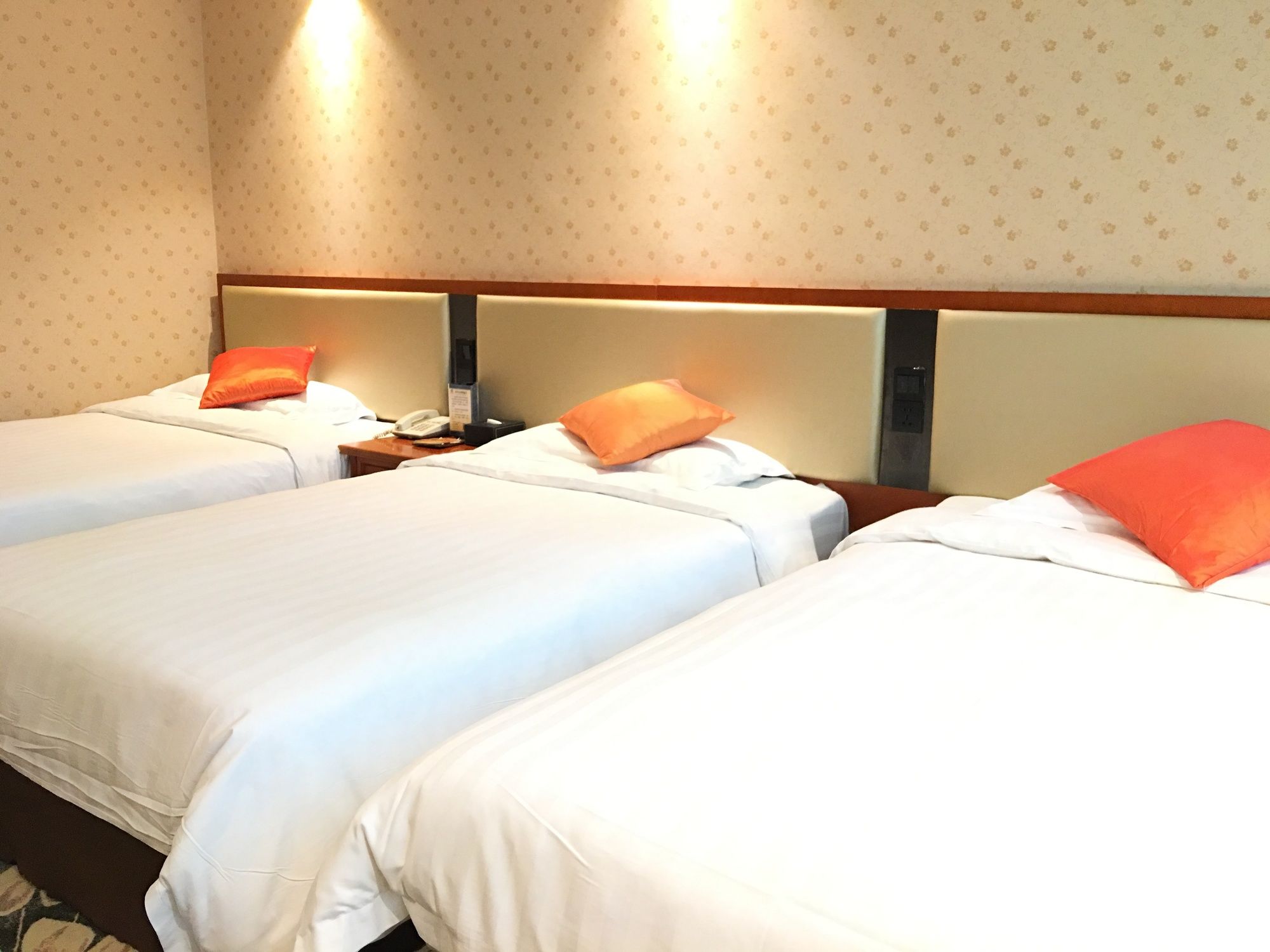 Фото Shenzhen Kaili Hotel