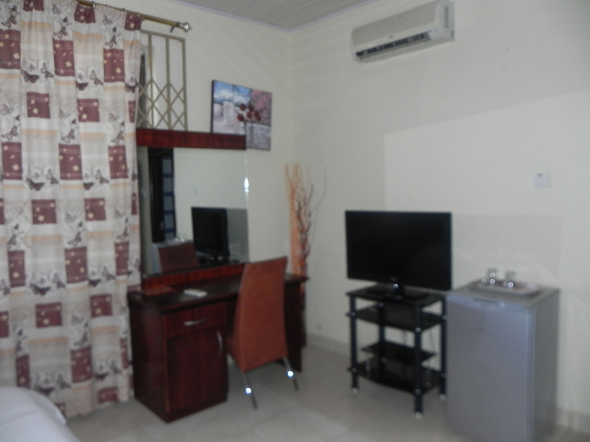 Фото Oriental Hotel North Legon