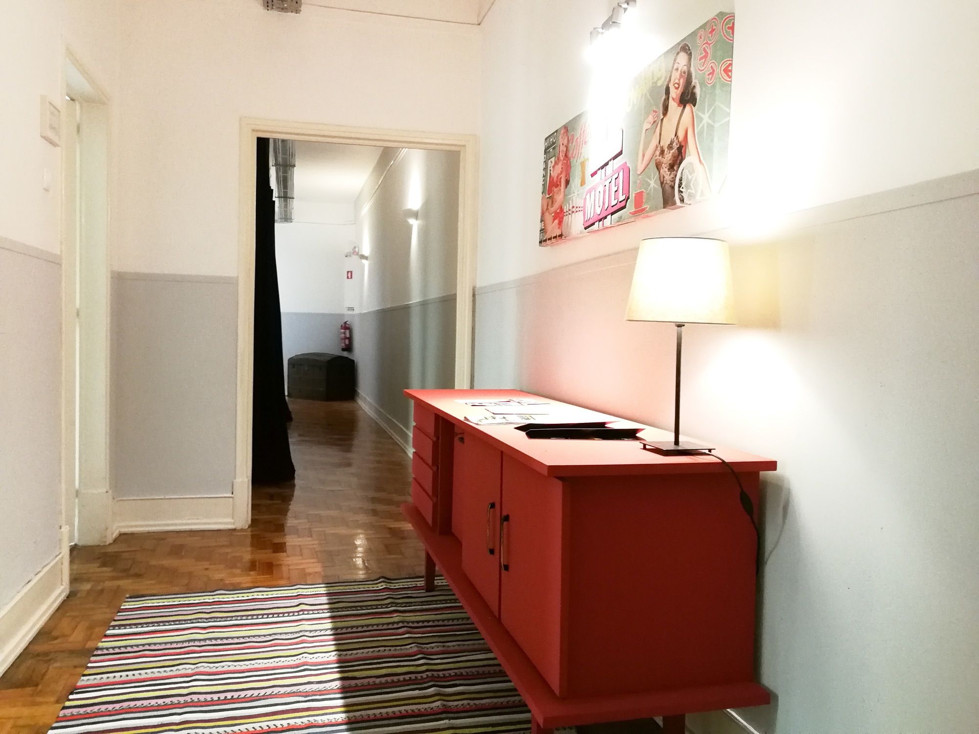 Фото Castilho 63 Hostel and Suites