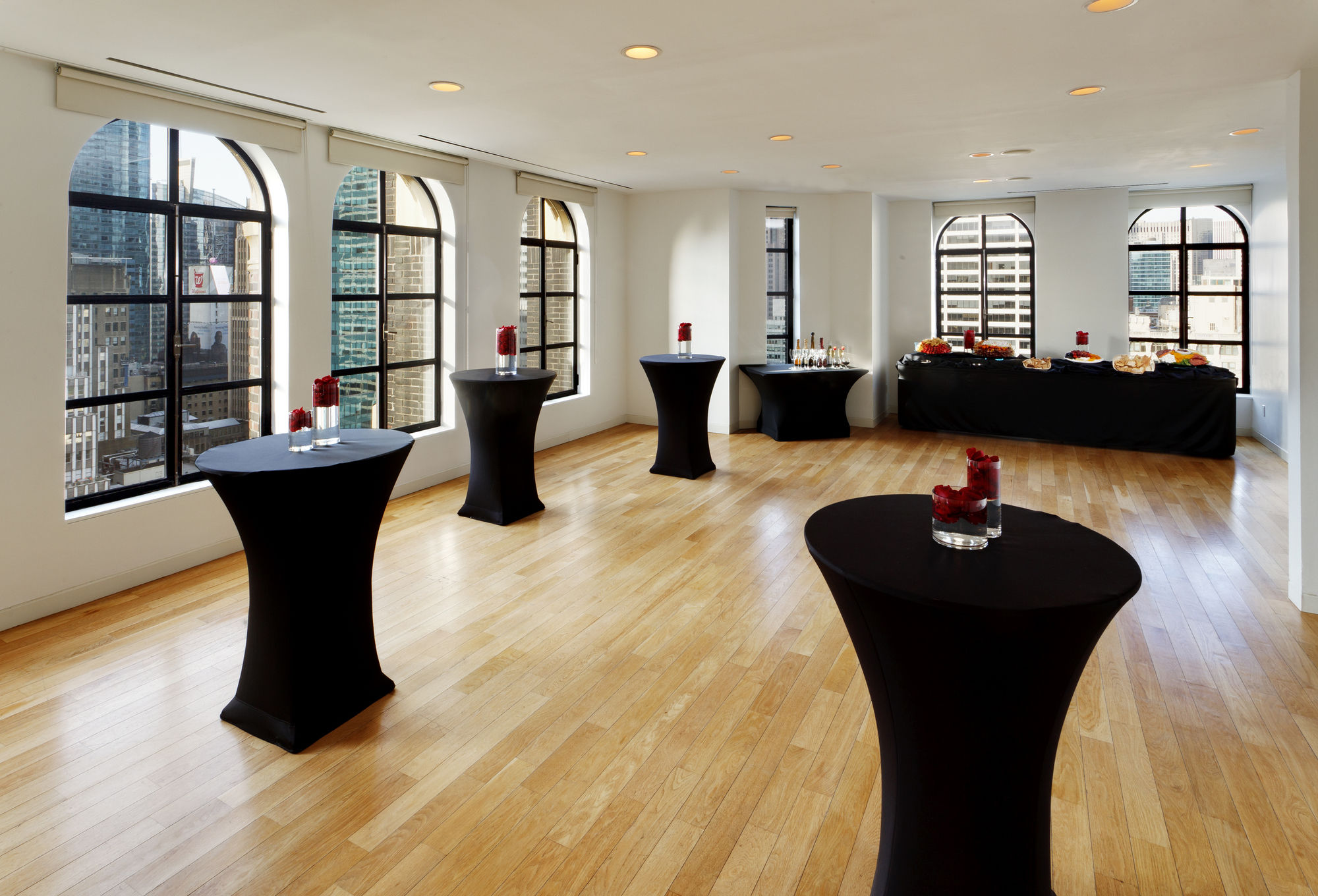 Фото The Bryant Park Hotel