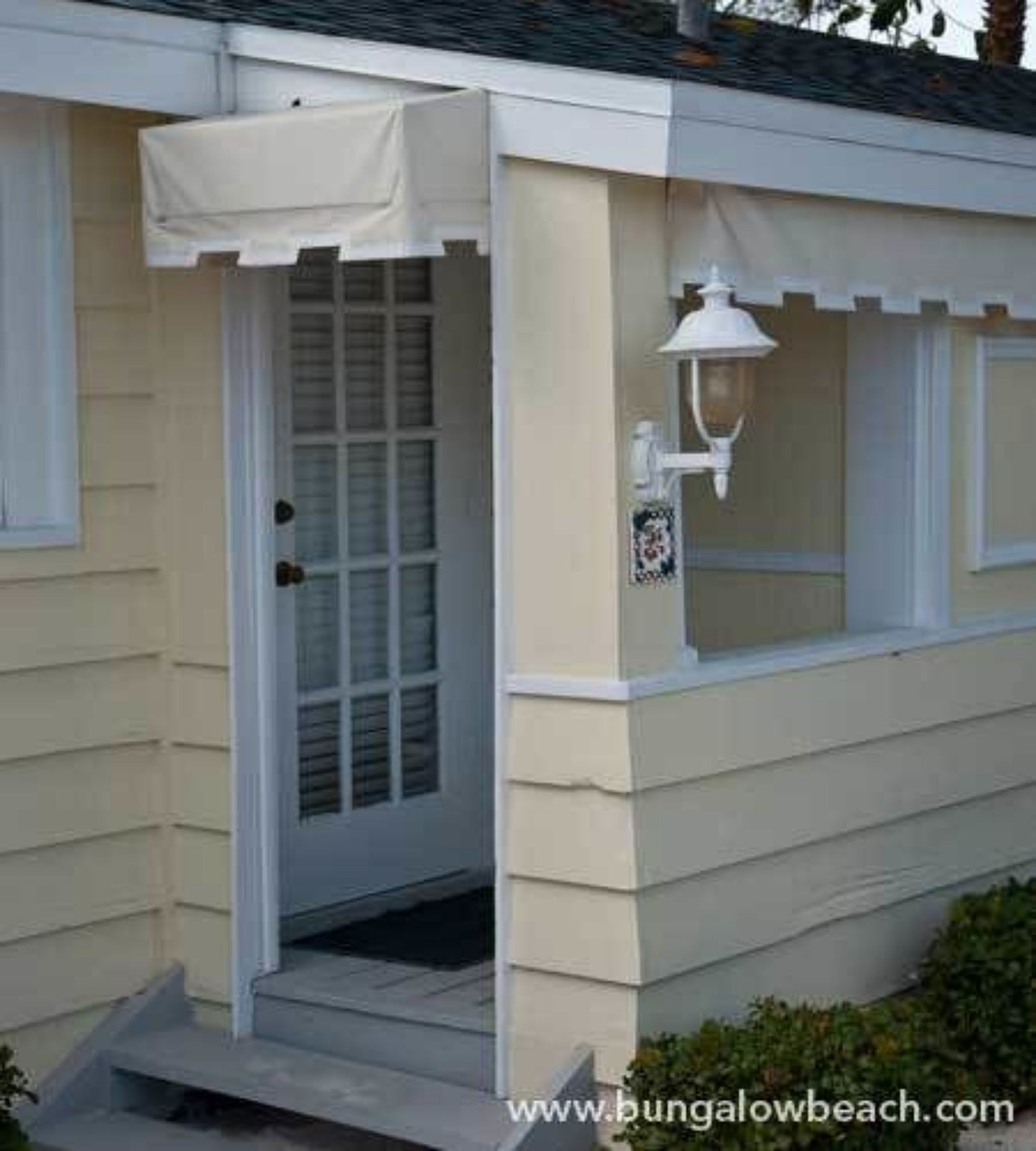 Фото Bungalow Beach Resort