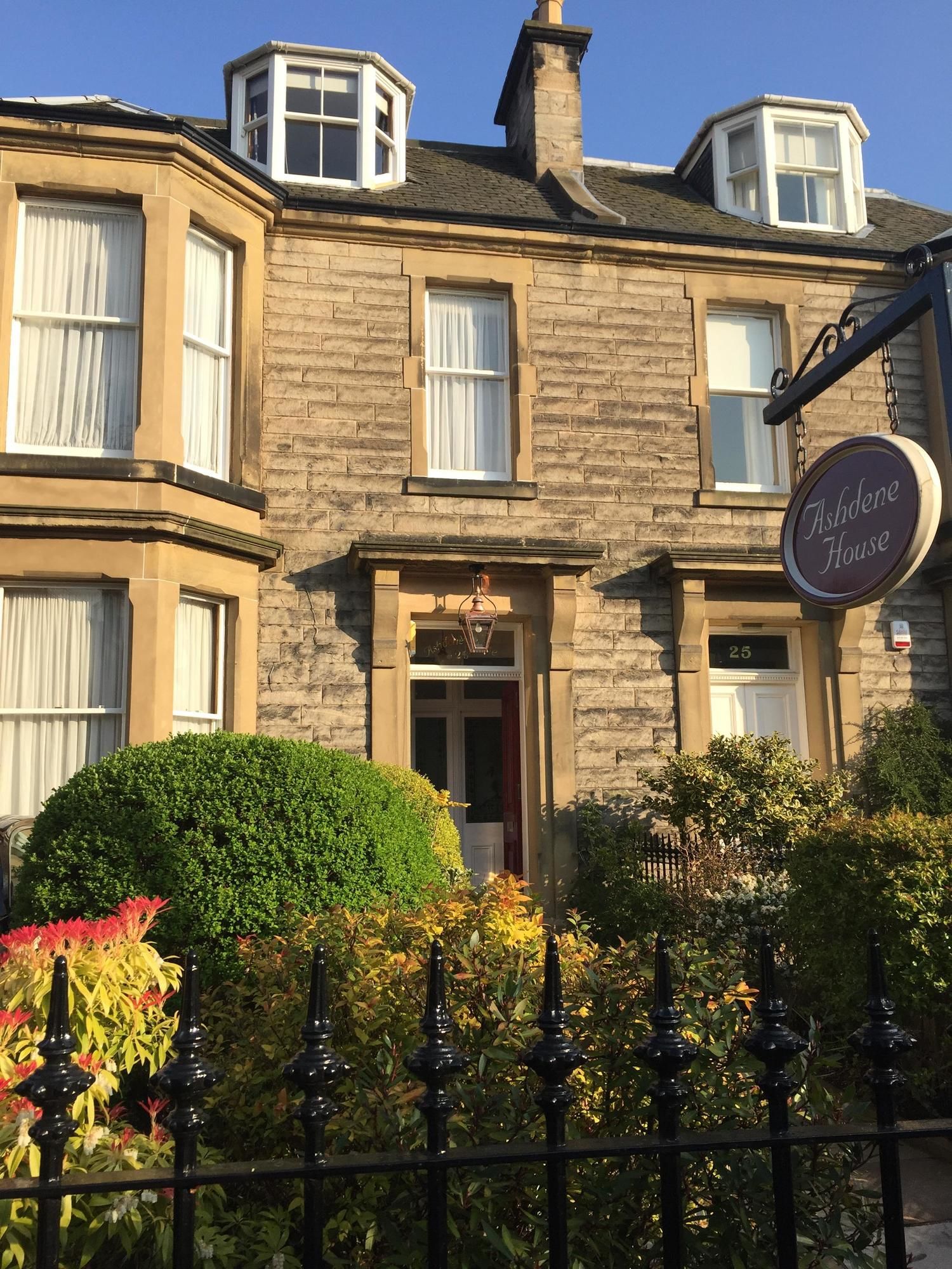 Фото отеля 4