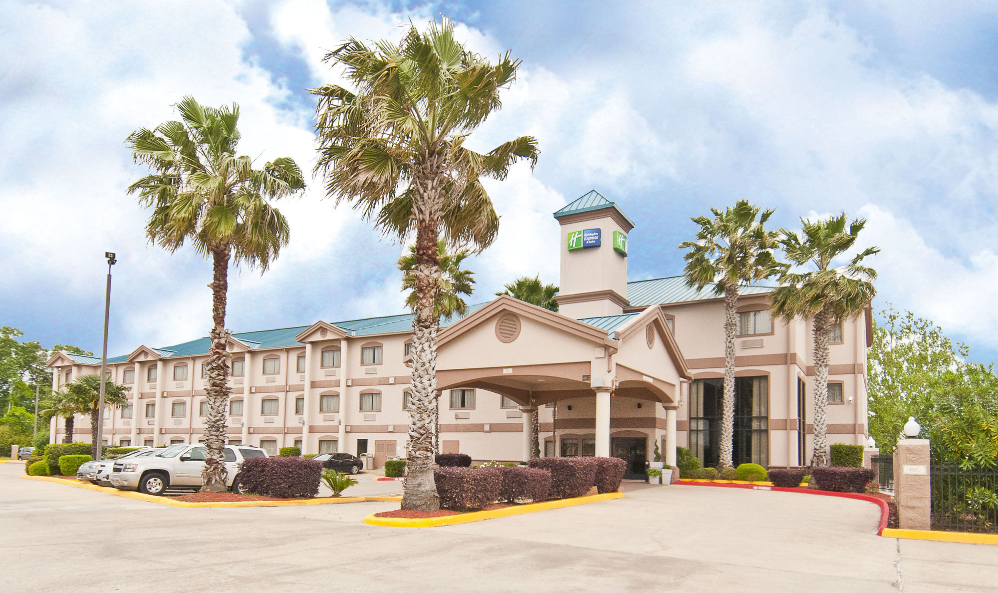 Фото Holiday Inn Express Hotel & Suites Lake Charles, an Ihg Hotel