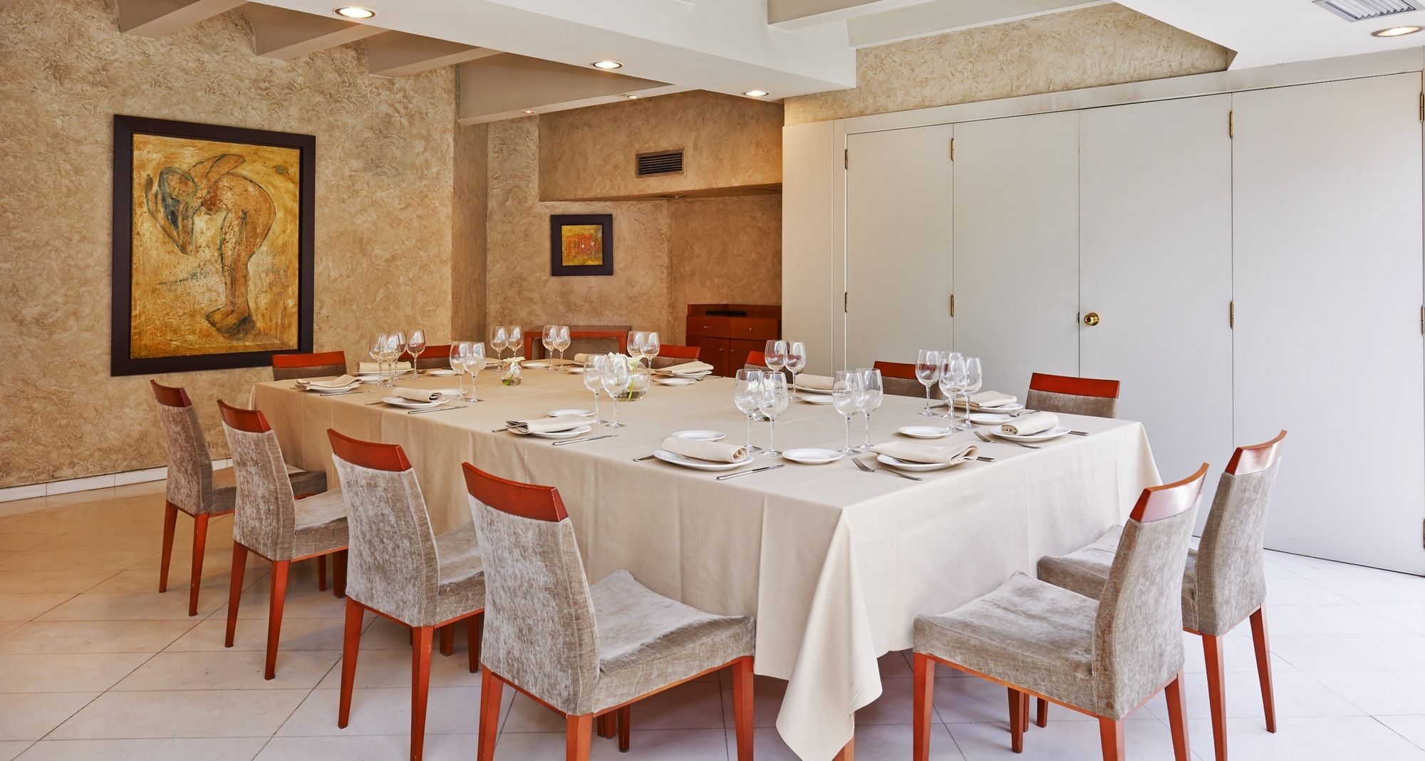 Фото Nh Lleida Pirineos