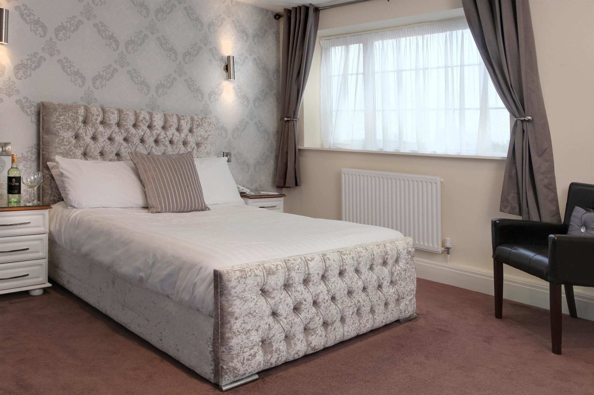 Фото Best Western Manchester Bury Bolholt Country Park Hotel