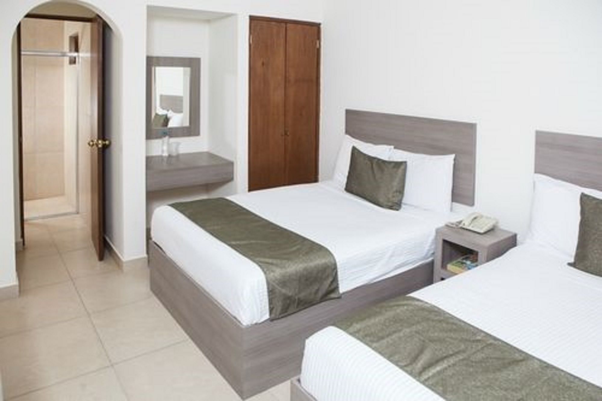 Фото Hotel La Riviera