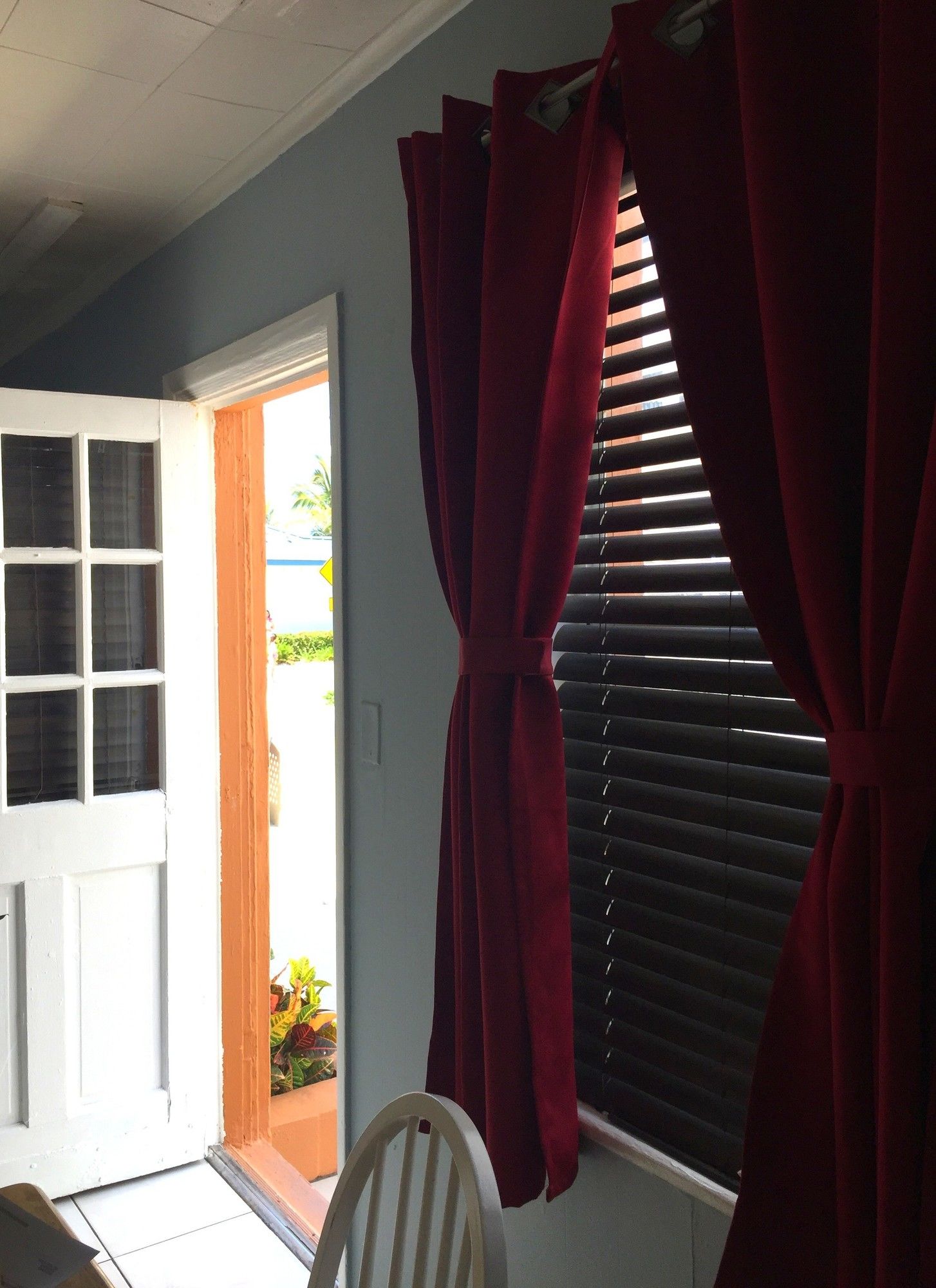 Фото The St Maurice Beach Inn