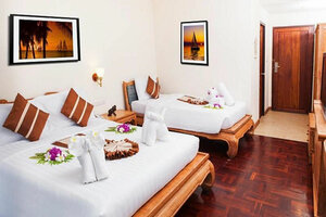 Chaweng Blue Lagoon Hotel (Koh Samui, 99 Moo 2 Chaweng Beach), hotel