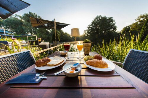 Внешний вид отеля Hotel Mitland в Утрехте, фото 4