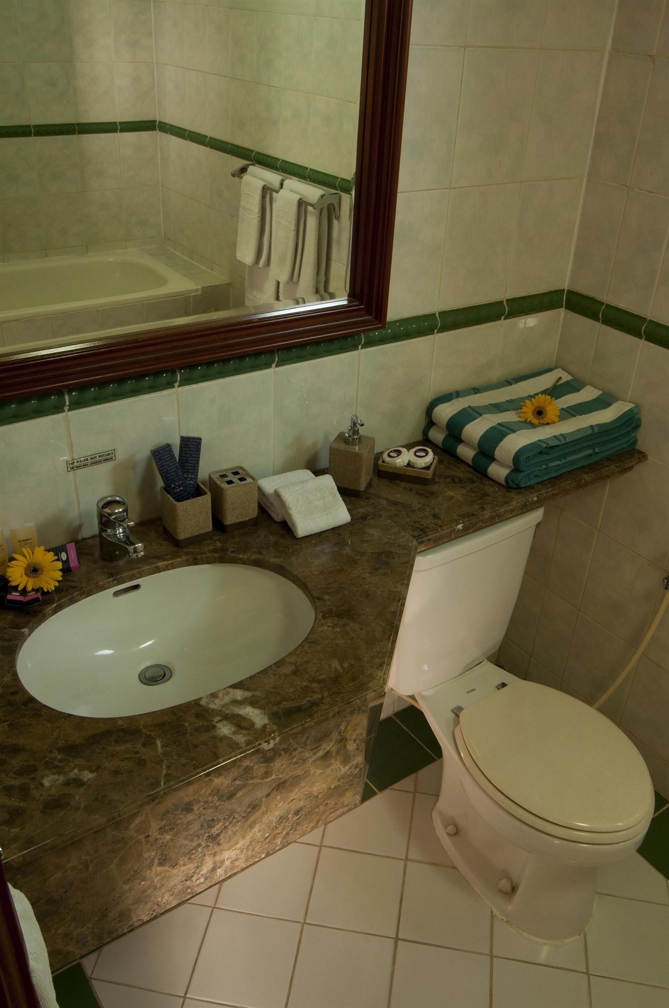 Фото The Residences at Puri Casablanca