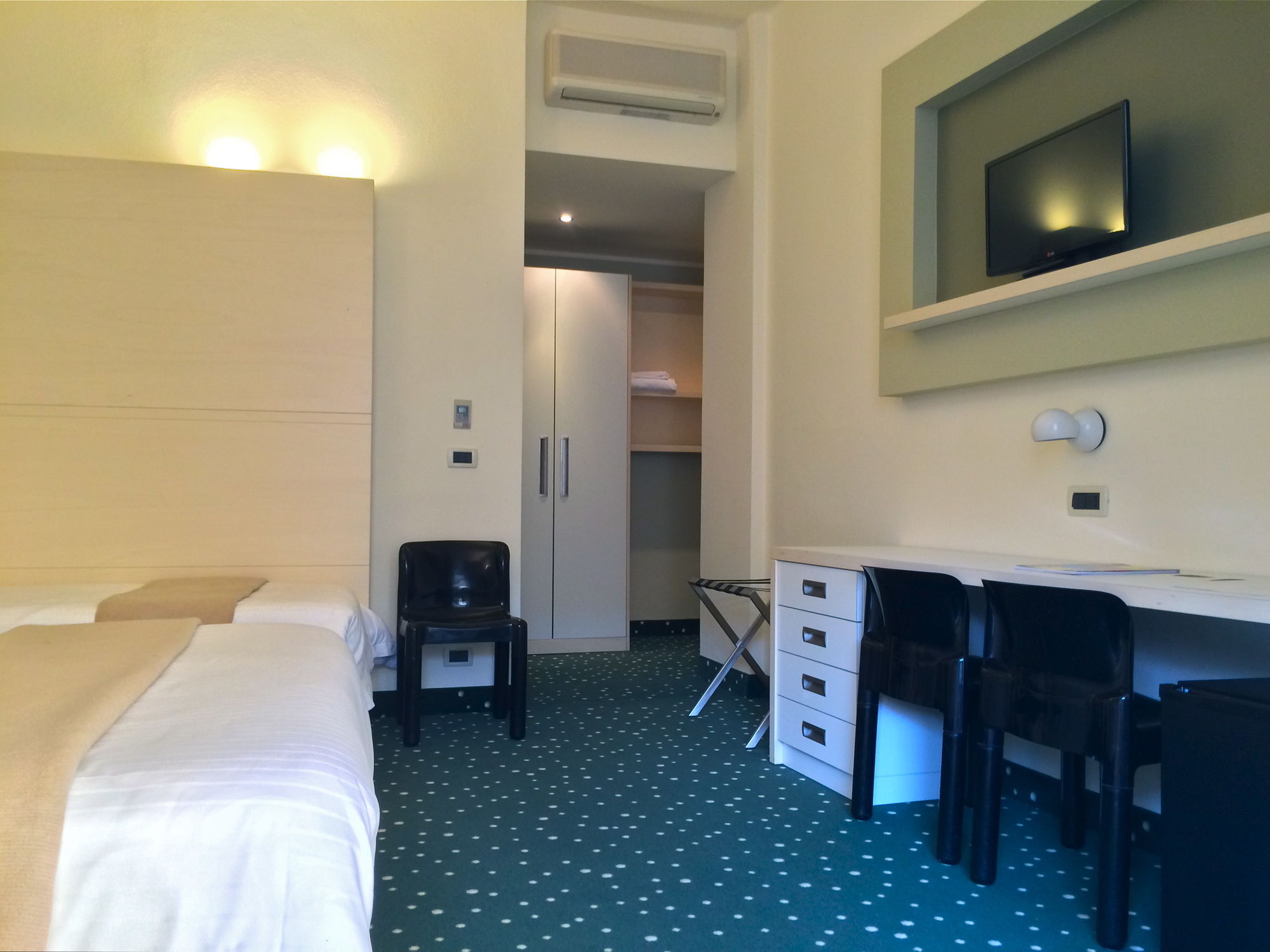 Фото Hotel Piroscafo