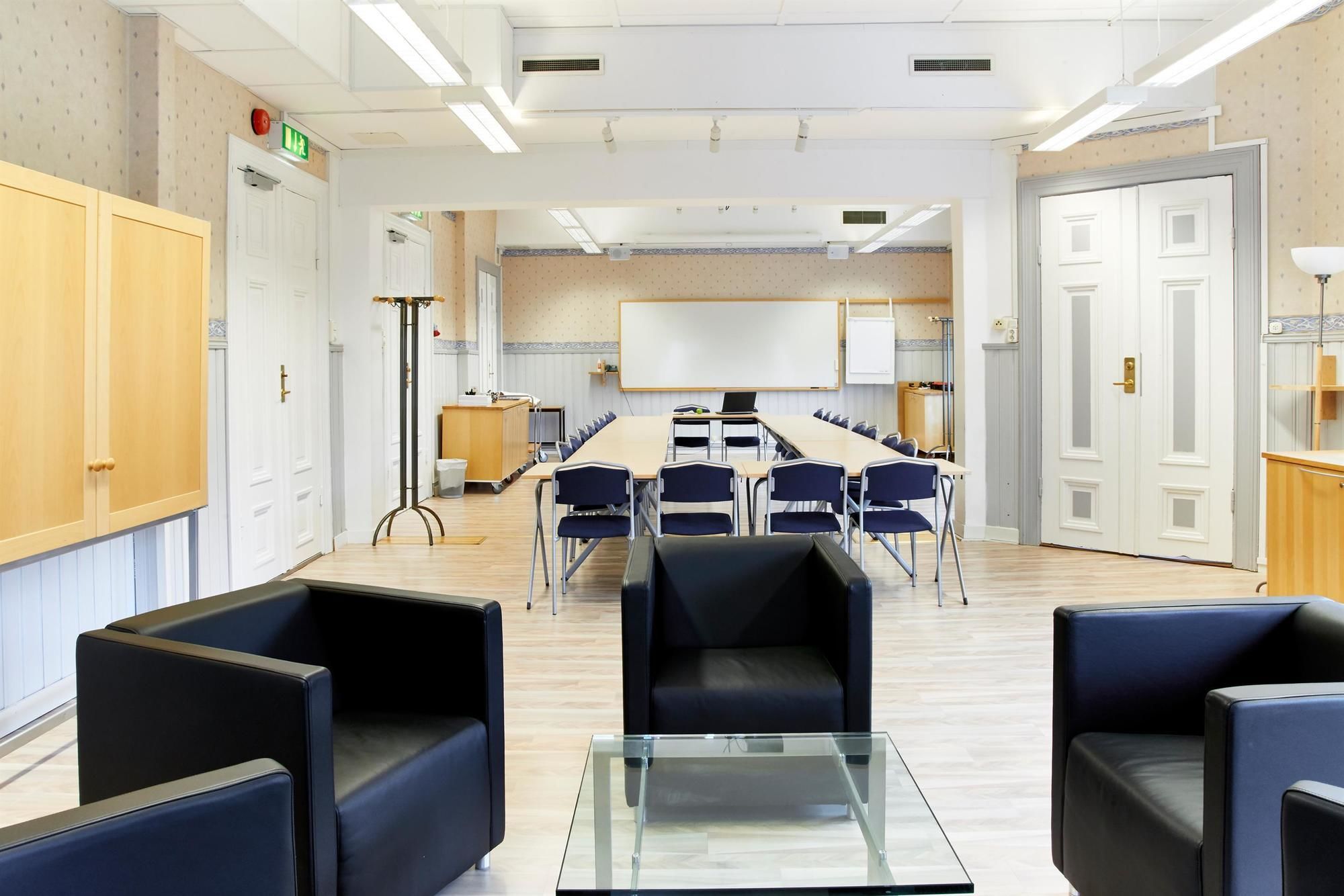 Фото Hotell Stadsparken