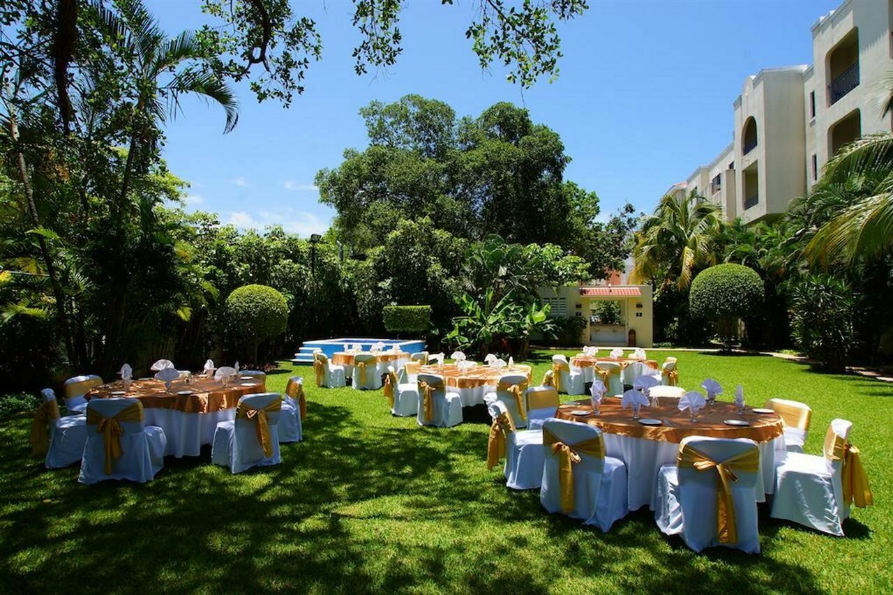 Фото Hotel Adhara Cancún