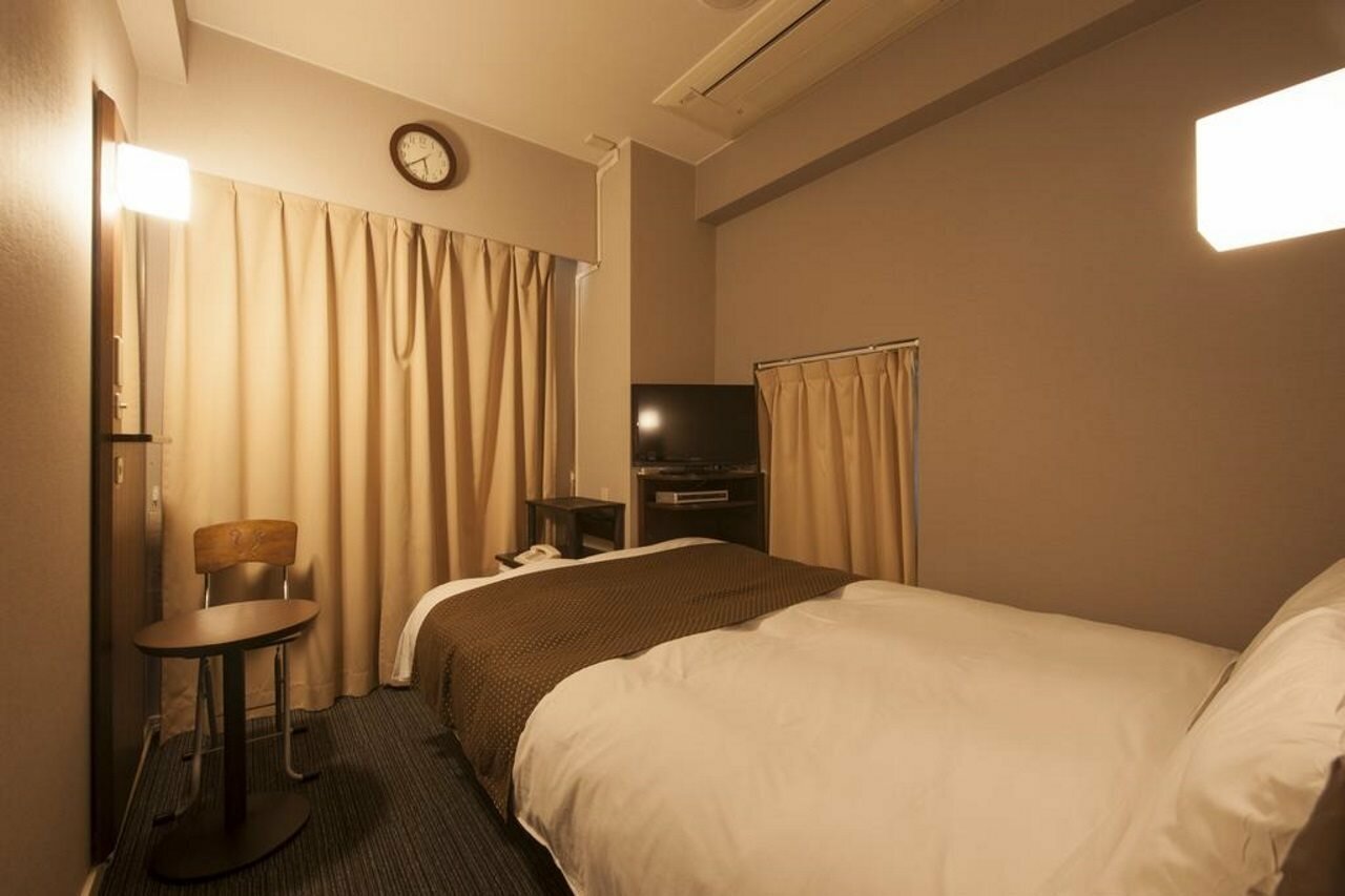 Фото Shinsaibashi Arty Inn