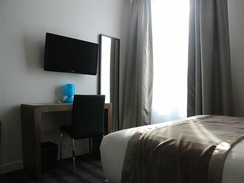 Фото Art Hôtel Eiffel