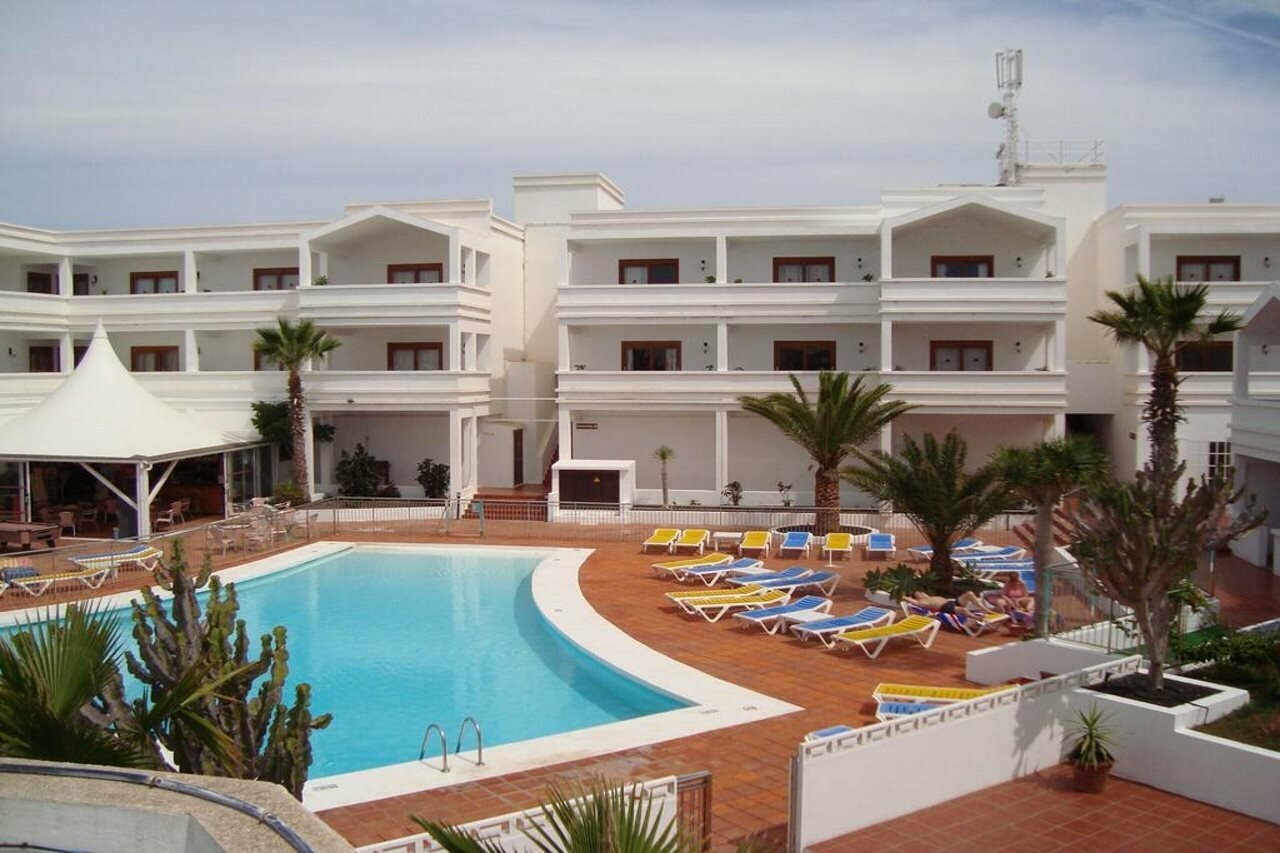 Фото Apartamentos Océano - Adults Only