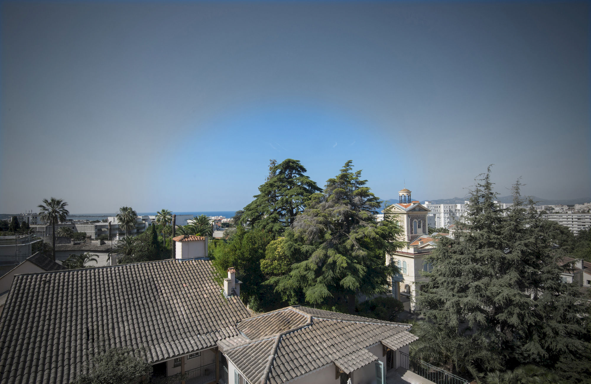 Фото La Bastide de l'Oliveraie