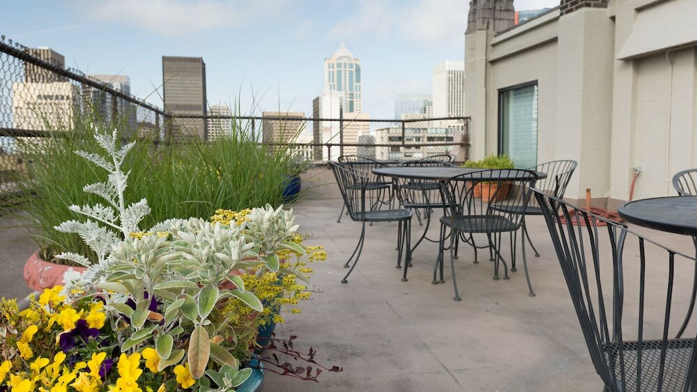 Фото The Inn at Virginia Mason