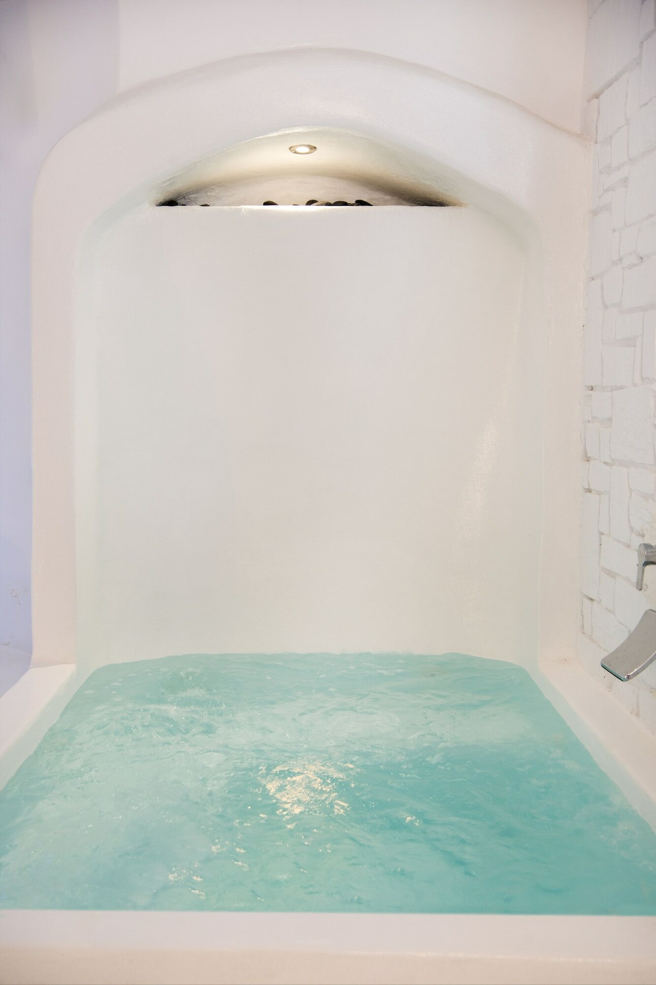 Фото Zefi Hotel & Suites