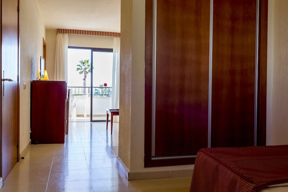 Фото Hotel Playas de Torrevieja