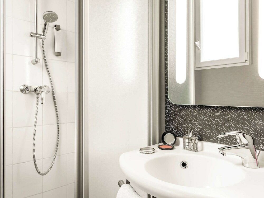 Фото Ibis Paris Boulogne-Billancourt