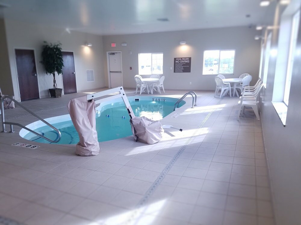 Фото Microtel Inn & Suites by Wyndham Dickinson