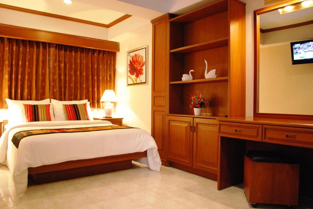 Фото The Residence Garden