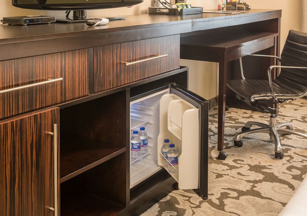 Фото Prairie Meadows Casino, Racetrack & Hotel