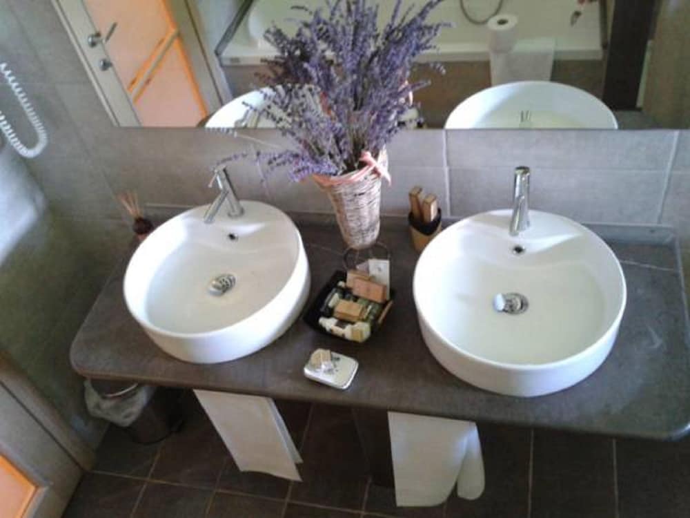 Фото Montebelli Agriturismo & Country Hotel