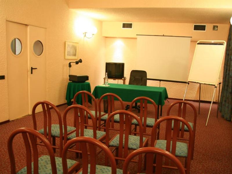 Фото Albert Hotel