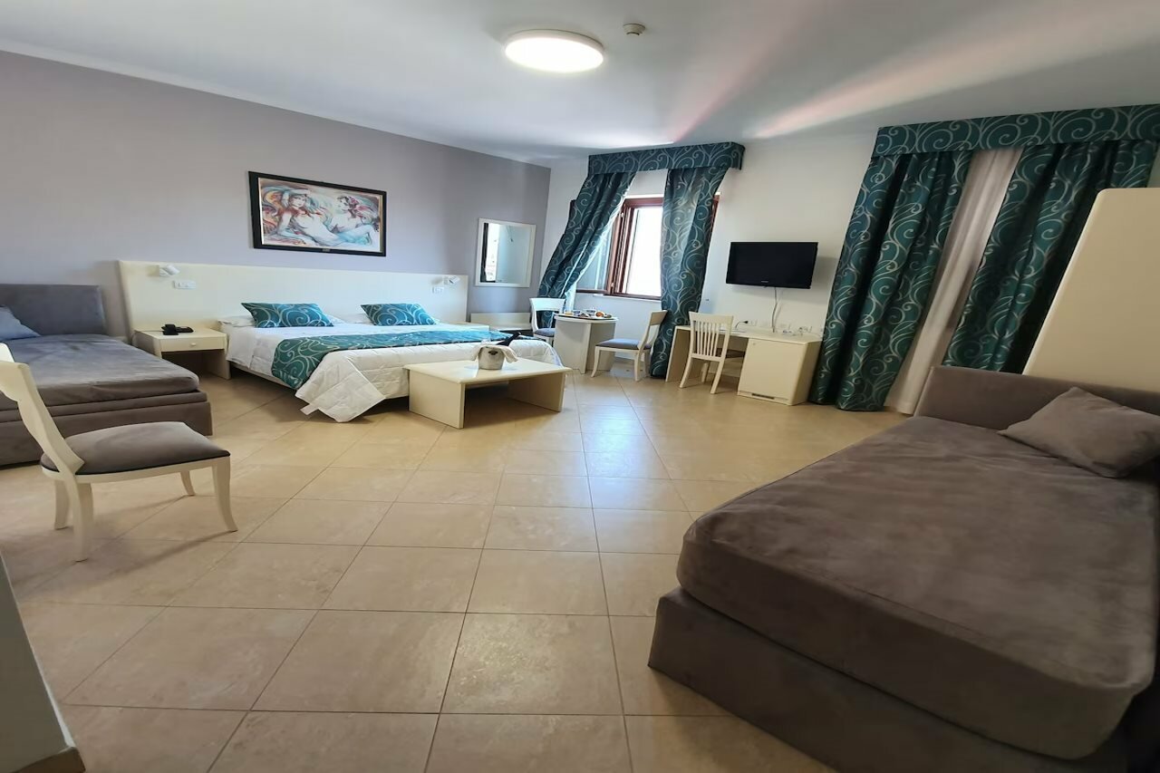 Фото Hotel Centrale