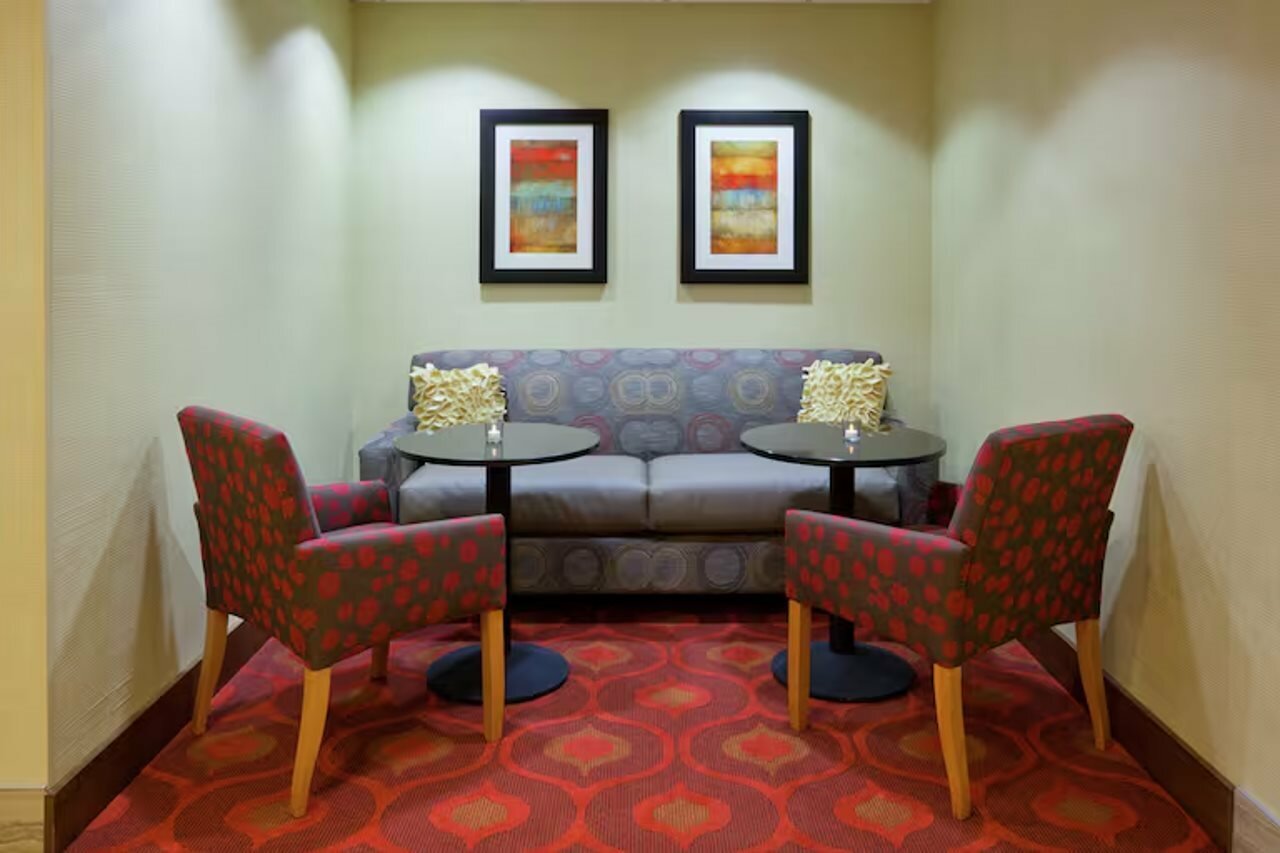 Фото Hampton Inn Rockford