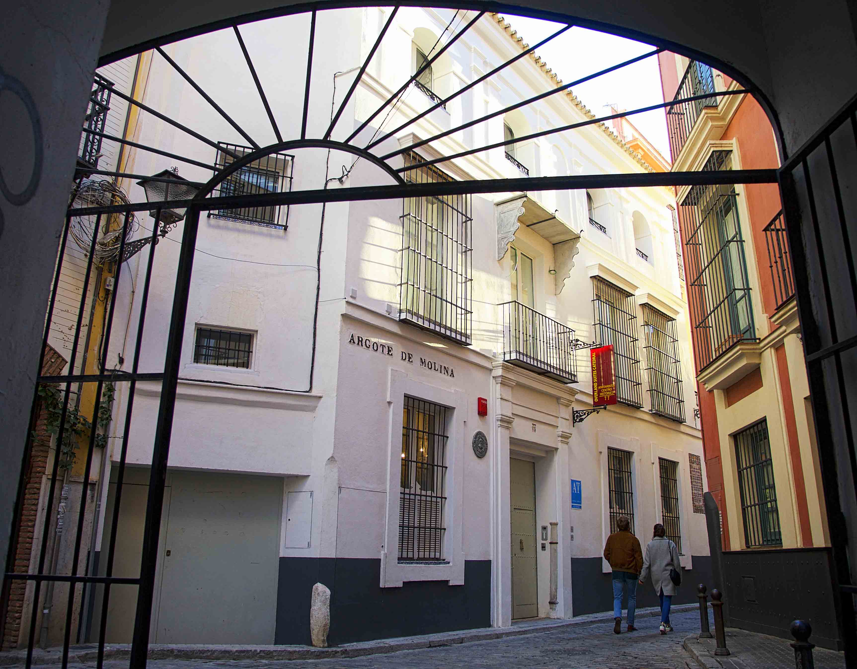 Фото Overland Suites Catedral