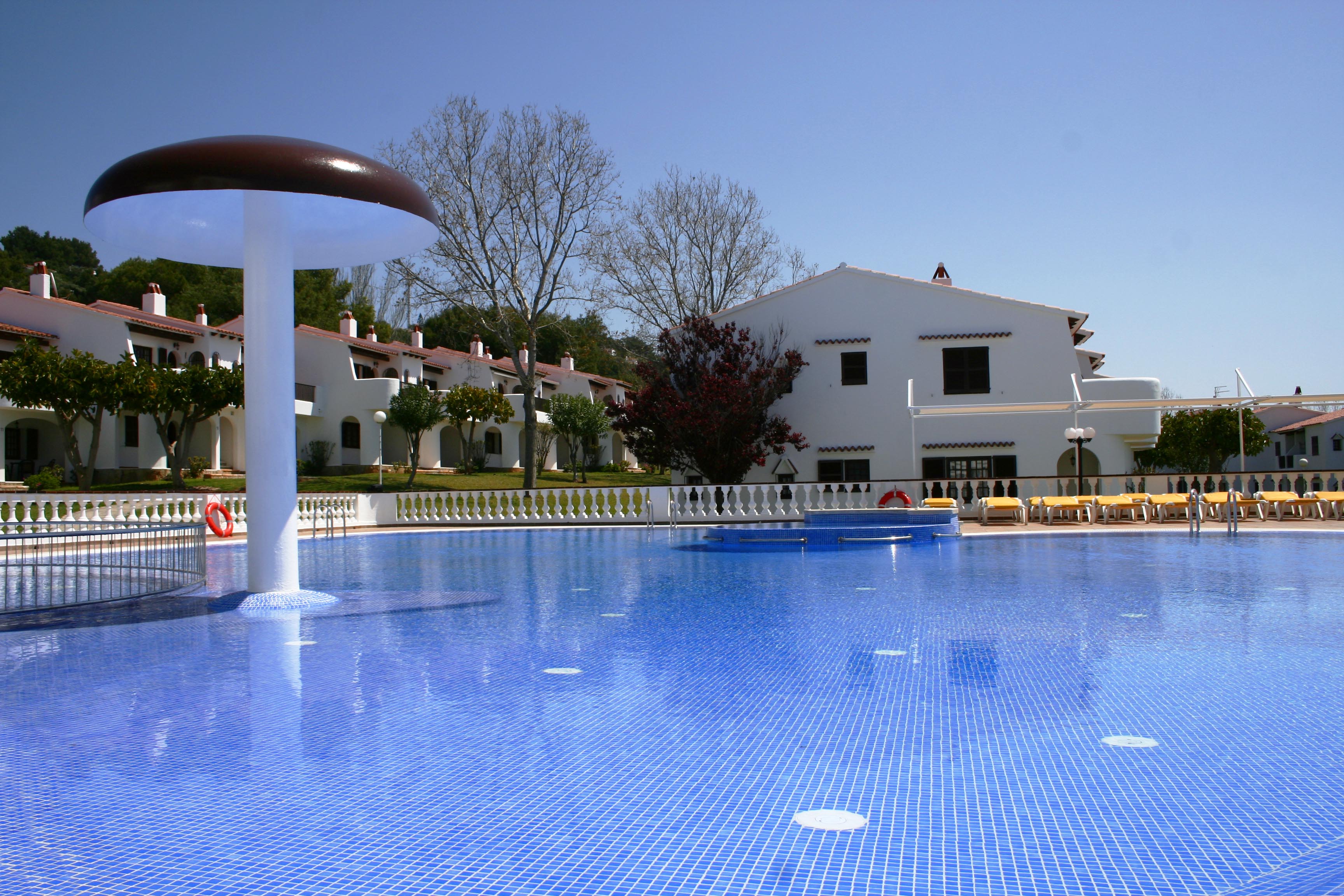 Фото Apartamentos Son Bou Gardens