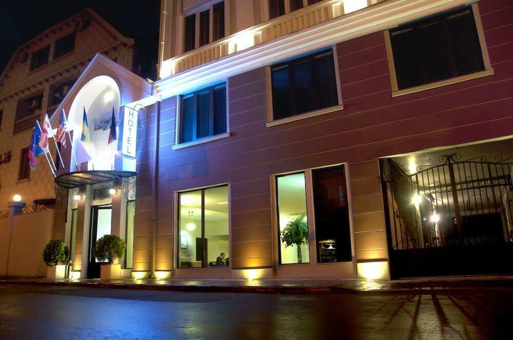 Фото Тбилотель