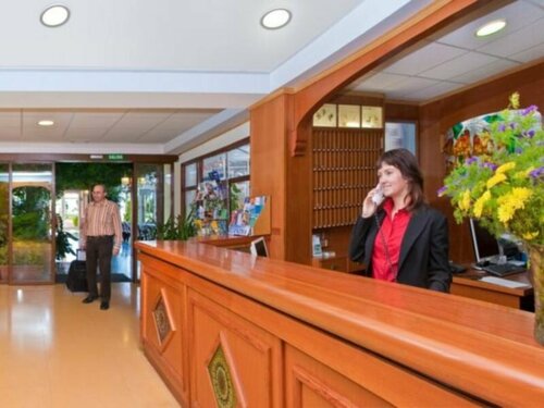 Внешний вид отеля Hotel San Luis в Гандии, фото 3