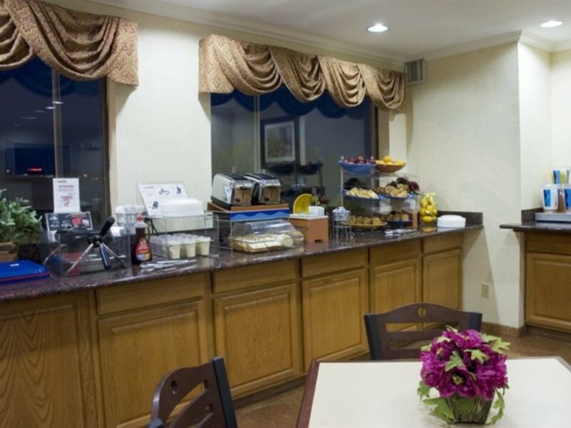 Фото Best Western Garden Inn