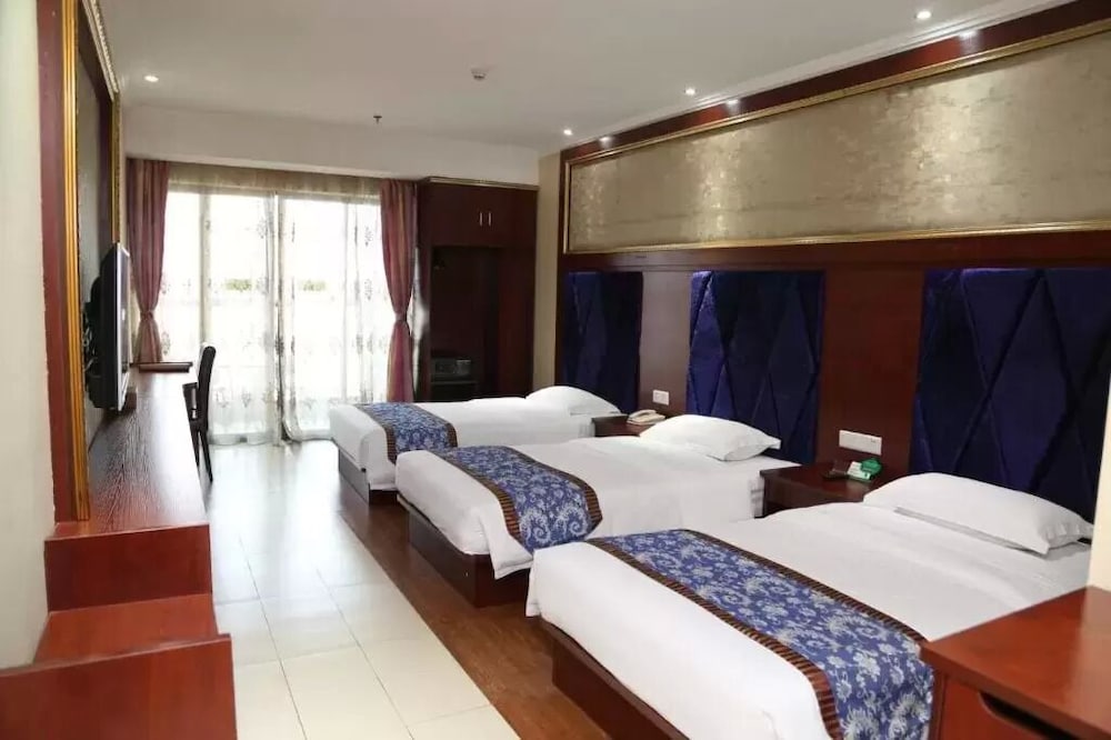 Фото Guangzhou JunYe International Hotel