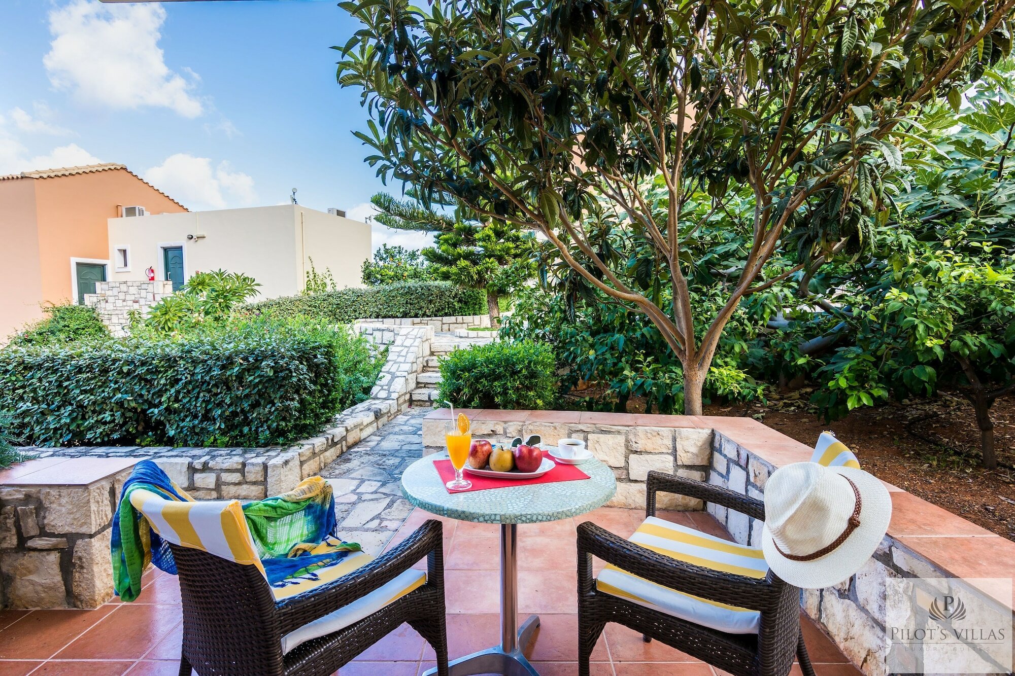 Фото Pilot's Villas Luxury Suites