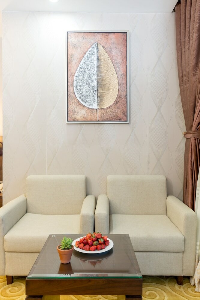 Фото Luxtery Hotel