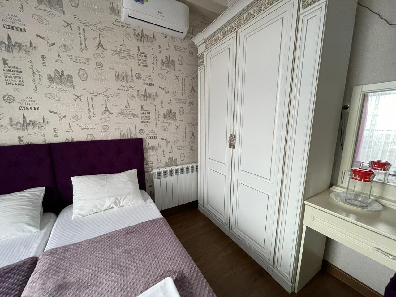 Фото Роза Кавказа