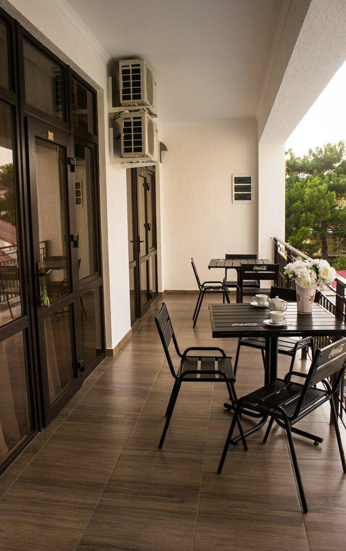 Фото Азария