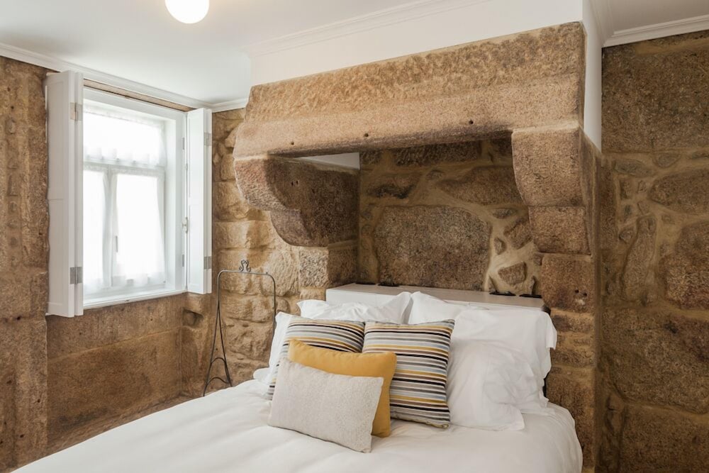 Фото 1872 River House