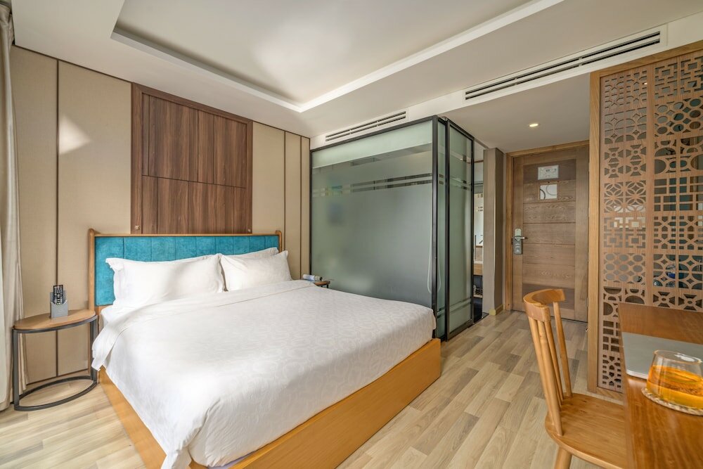 Фото Brilliant Majestic Hotel