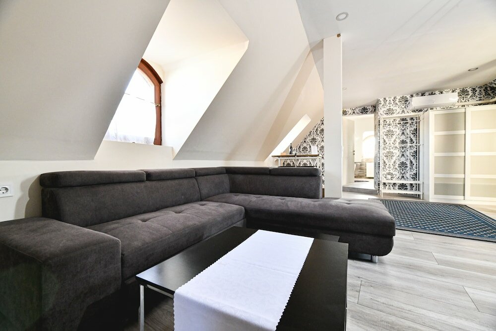 Фото Végvári Hotel Eger